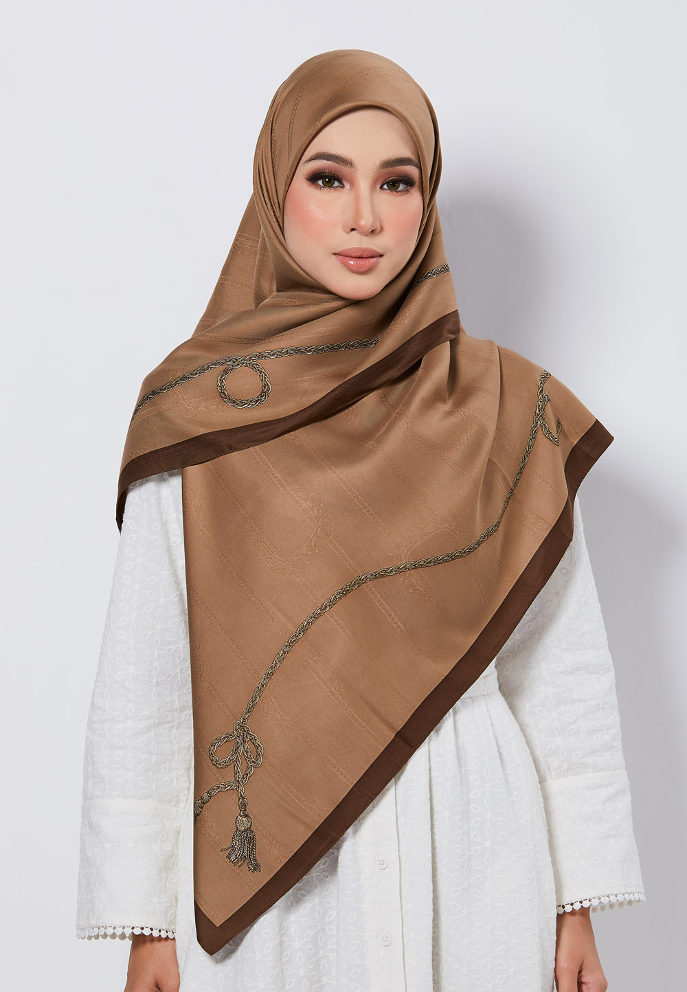 SQ MAYRAA JACQUARD TWILL IN PALE BROWN